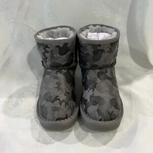 Balabala Faux Ugg Style Boots Grey Camo Fall Winter  Eur 27 NEW
